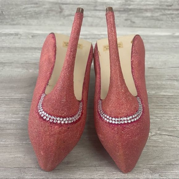 Customized Barbie Alba Pink sparkly Pumps - Picture 7 of 7
